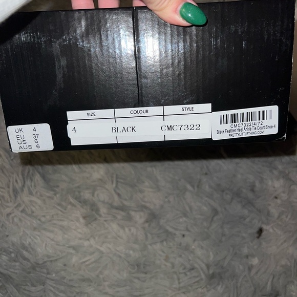 Prettylittlething black heels - Picture 6 of 6